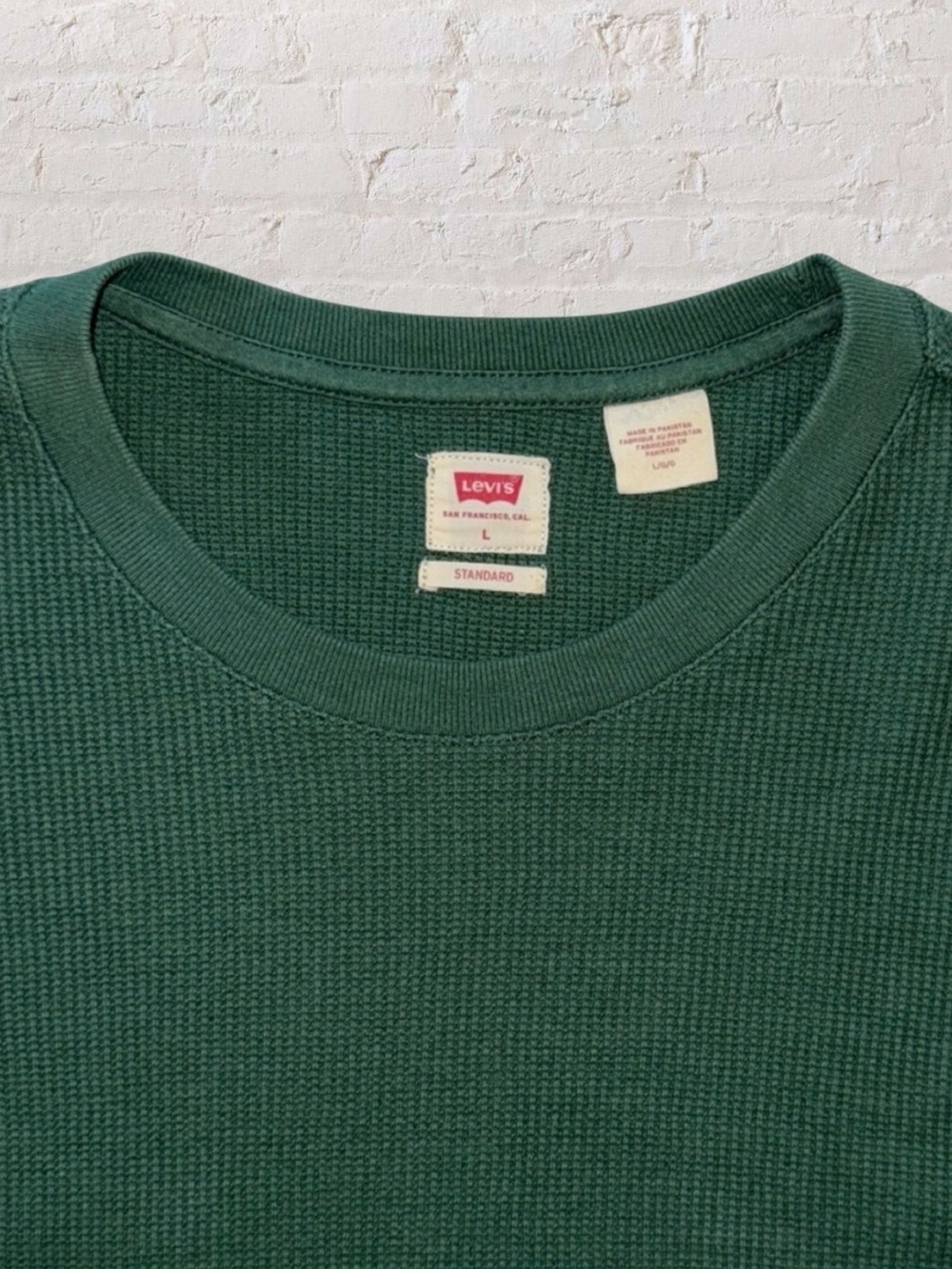 Levi’s Waffle Knit Long Sleeve Thermal Shirt Men’s Size L Green Crewneck